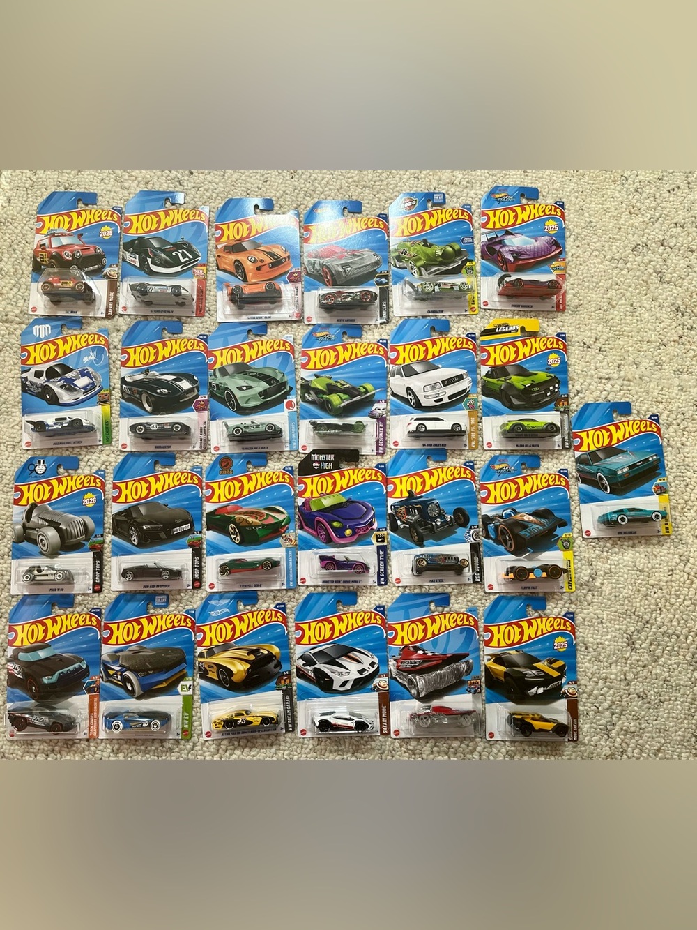 25 Hot Wheels Assorted Die-Cast Cars
